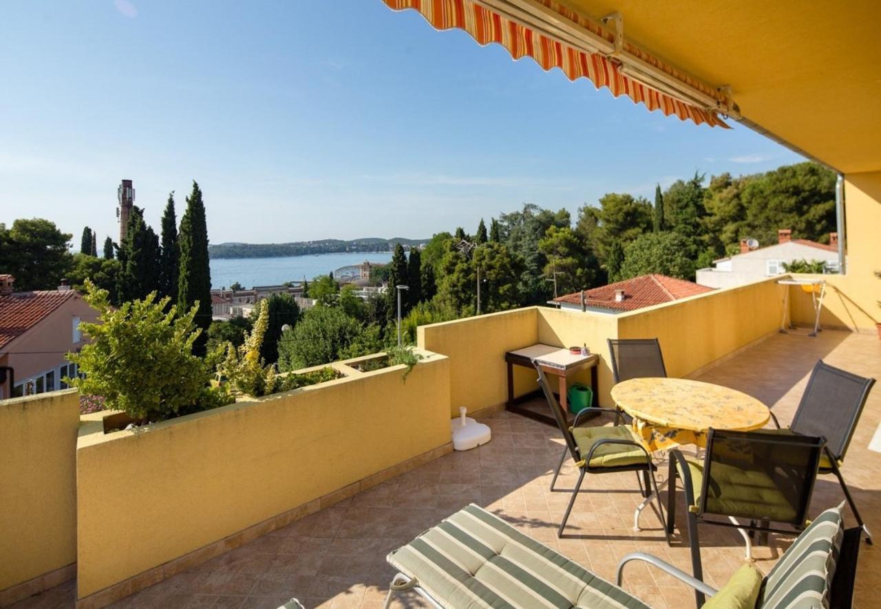 Apartment Draga With Sea View, Terrace & Parking โรวีน ภายนอก รูปภาพ